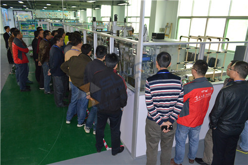 工業(yè)4.0生產線 工業(yè)4.0生產線