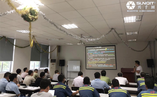 興千田授課國內新型管道行業(yè)某龍頭企業(yè) 興千田授課國內新型管道行業(yè)某龍頭企業(yè)