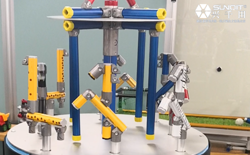 旋轉(zhuǎn)木馬 旋轉(zhuǎn)木馬