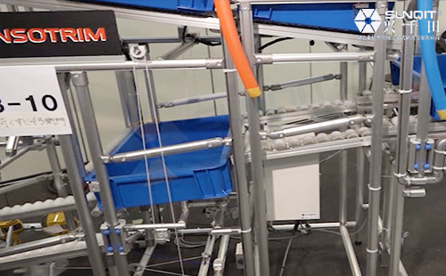 物料自動(dòng)補(bǔ)給、空箱自動(dòng)堆垛LCIA機(jī)構(gòu)