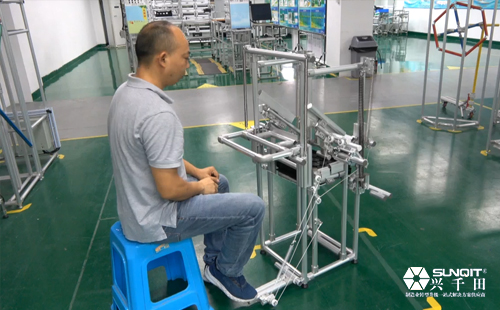 吸塑盤補給回收一體LCIA機構 吸塑盤補給回收一體LCIA機構