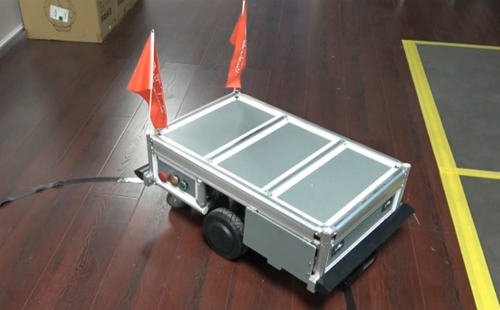 快速和精益管搭配的AGV平臺(tái) 快速和精益管搭配的AGV平臺(tái)