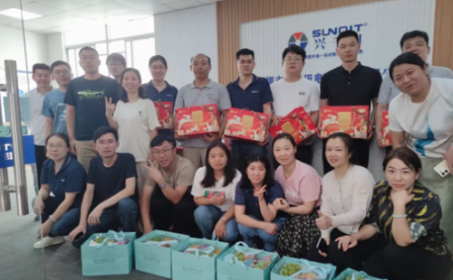 興千田集團(tuán)祝大家中秋國慶雙節(jié)快樂 興千田集團(tuán)祝大家中秋國慶雙節(jié)快樂