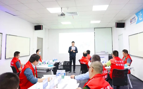 第157屆低成本智能自?xún)P化課程順利落幕！